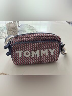 Tommy Hilfiger Navy, Red & White Geometric Toiletry Pouch